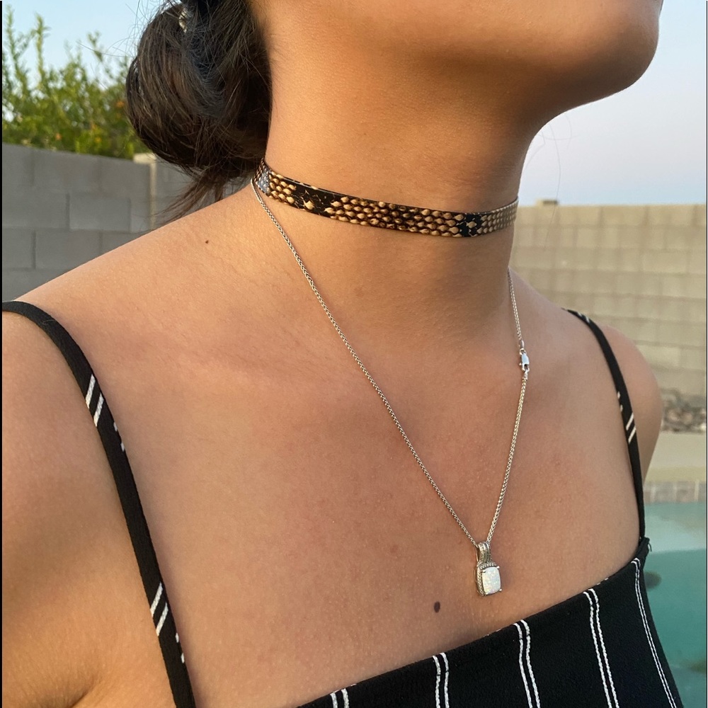 Snake print choker